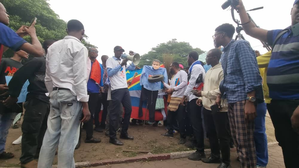 Sang-Lumumba Mouvement